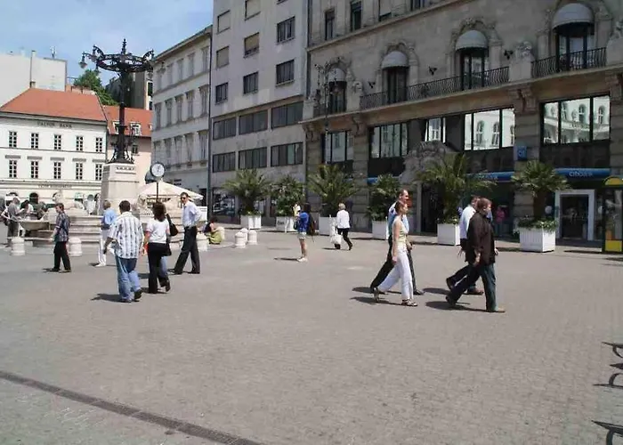 Flat In The Center Of Apartament